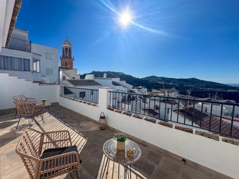 La Tienda Nueva Guesthouse - Terrace view