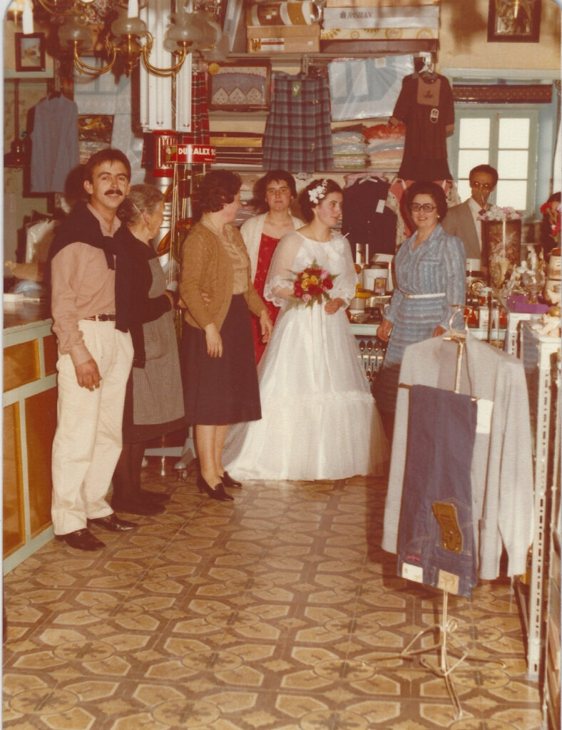 A wedding in Cómpeta in the days of the old village shop